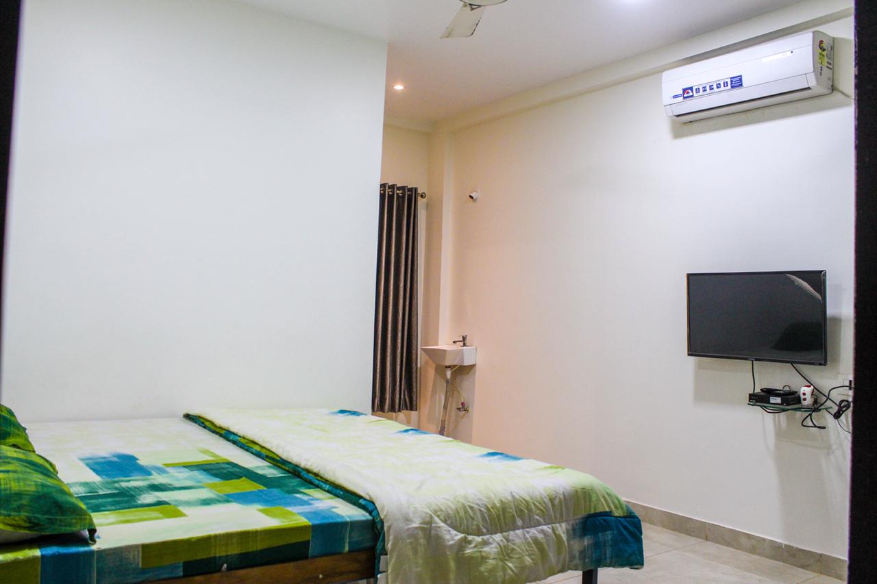 Shree Cottage | Rooms & Caretaker - Tap to explore photos