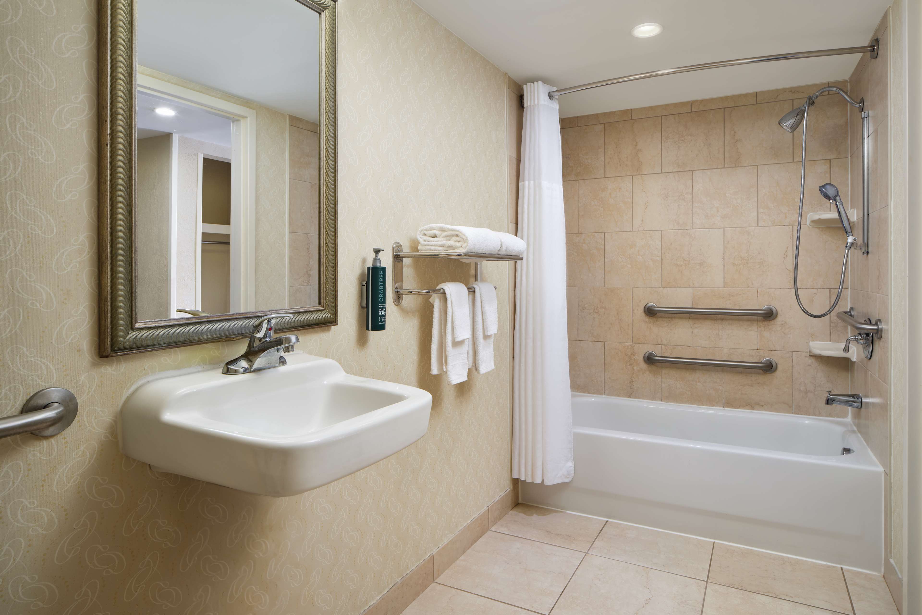 DoubleTree by Hilton Hotel Rocky Mount - Tap to explore photos