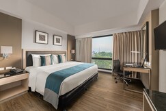 Seda Capitol Central