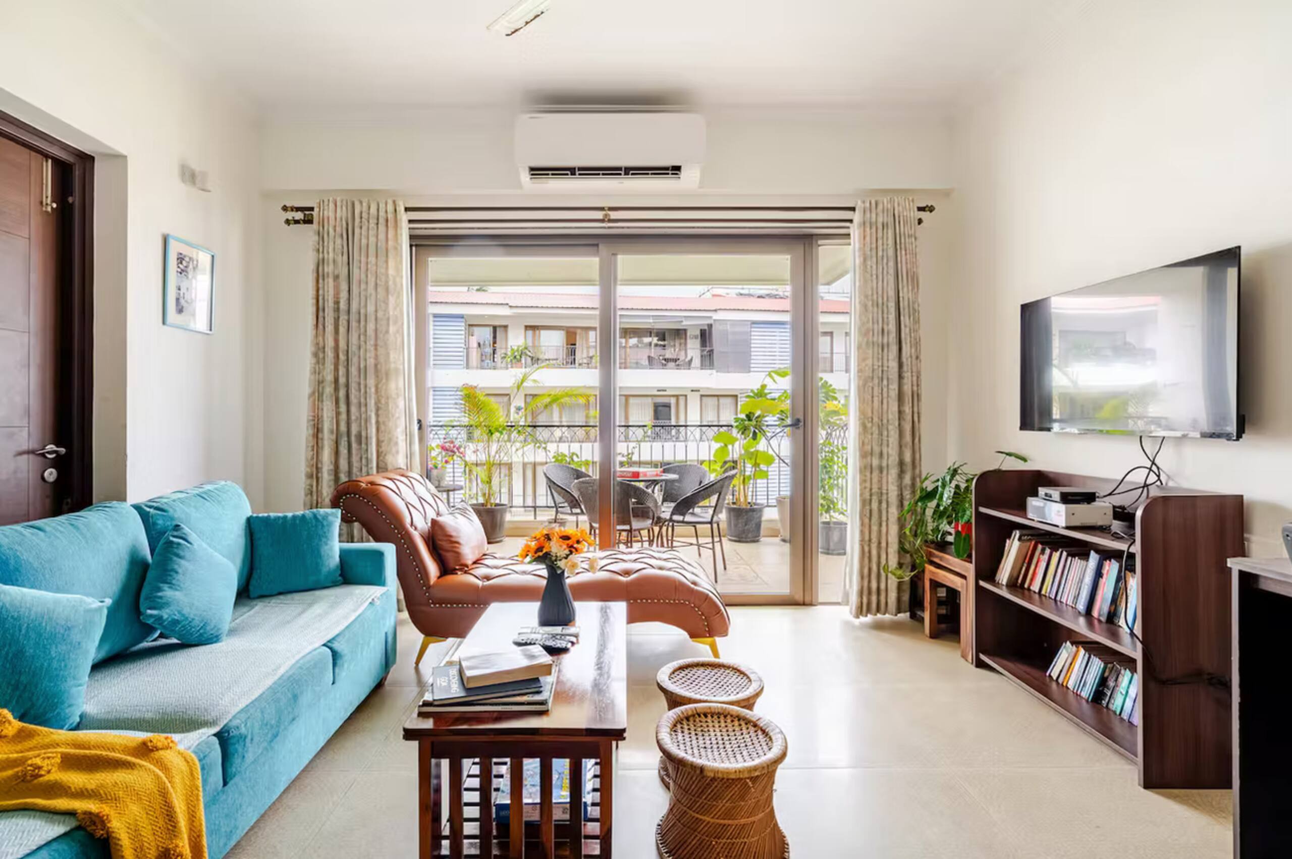 Faodail 8 Luxury 1BHK at Acron Seawinds Baga - Tap to explore photos