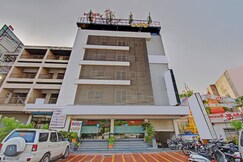 Treebo Lalaji's Executive