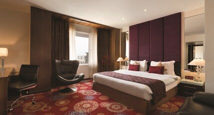 Ramada by Wyndham Ahmedabad Room Type - 1 King Bed Smoking Junior Suite