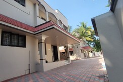 Sri Kamakshi Amman Home Stay