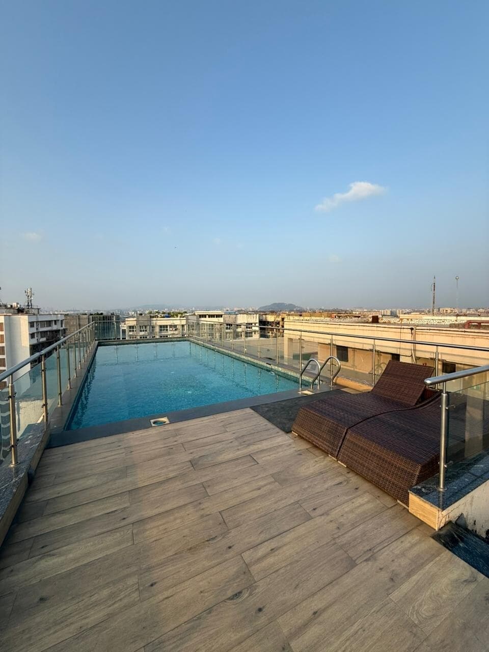 Elegant 1 bhk near Bkc customized for comfort - Tap to explore photos