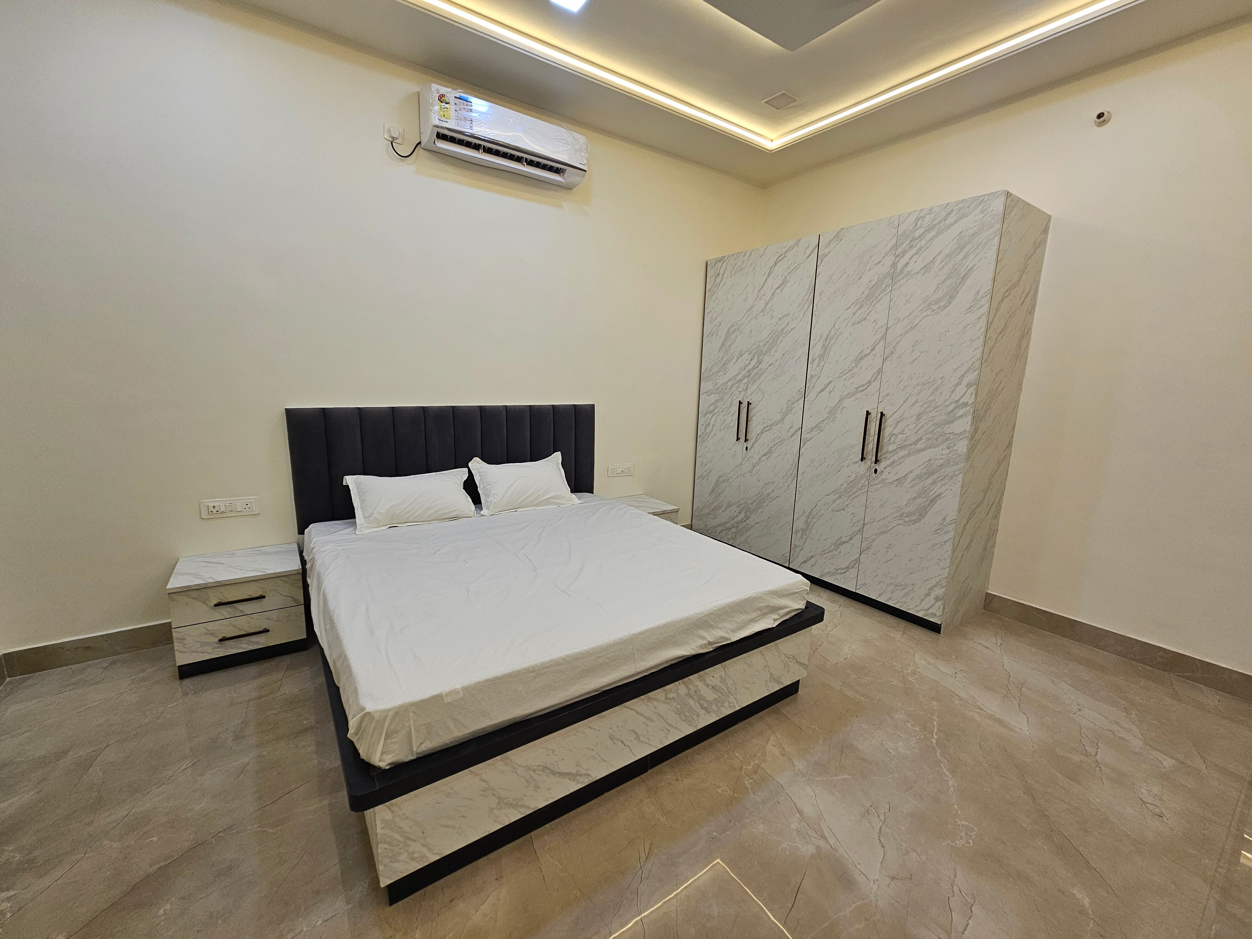 Madhav villa and farmhouse - Tap to explore photos