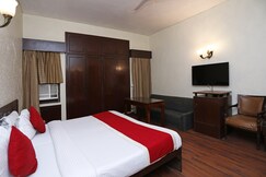 Collection O Hamilton Hotel