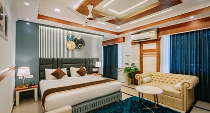 Excellency Airport Hotel Room Type - Suite Ac