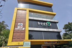 Triple F Residency Deluxe Rooms & Furnished Apartments Thrissur