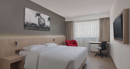 Park Inn by Radisson North EDSA Room Type - Standard Guest Room