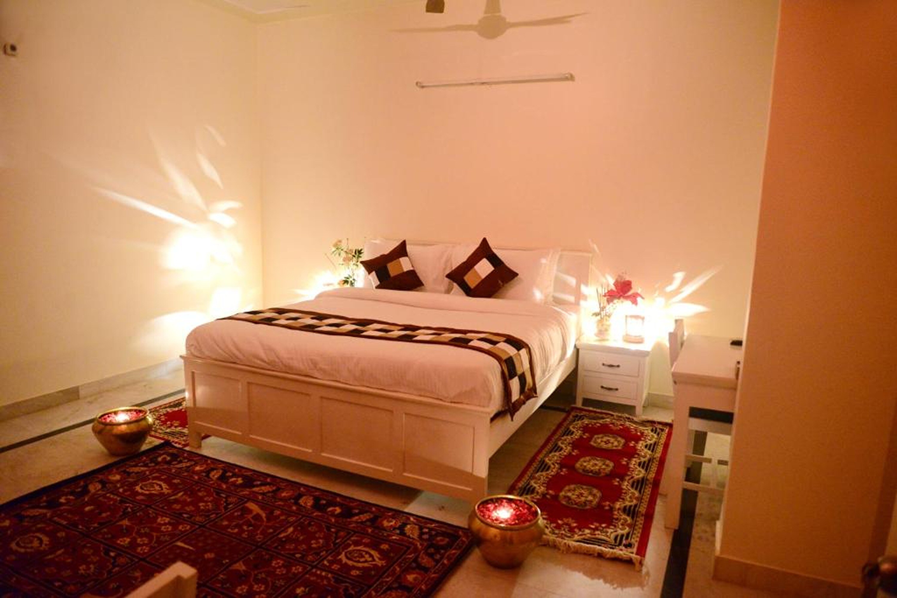 HOTEL DIOR - Tap to explore photos