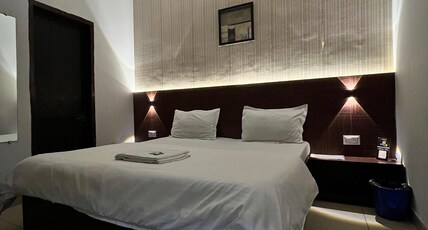 COZY INN ROOMS-FEROZPUR ROAD Room Type - Bedroom 1 COZY INN ROOMS-FEROZPUR ROAD Room Type - Bedroom 1