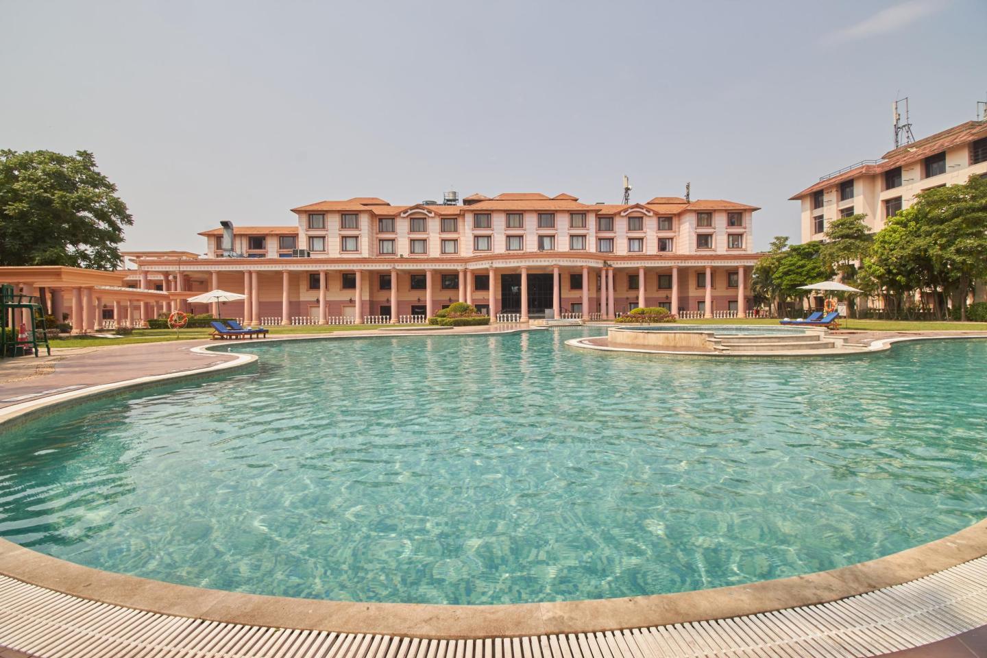 Fortune Park Panchwati, Kolkata - Member ITC Hotels' Group - Tap to explore photos