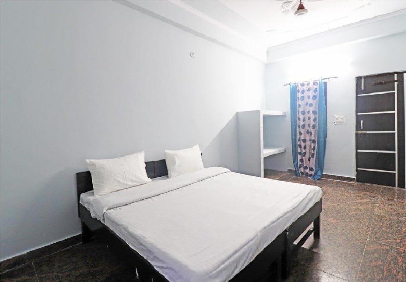 Hotel Fajar  - Tap to explore photos