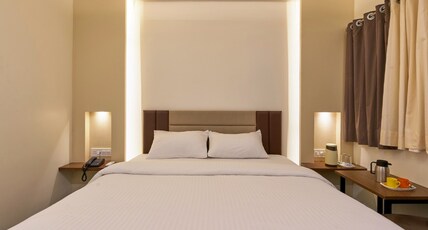 Hotel Metro Room Type - Deluxe AC Room