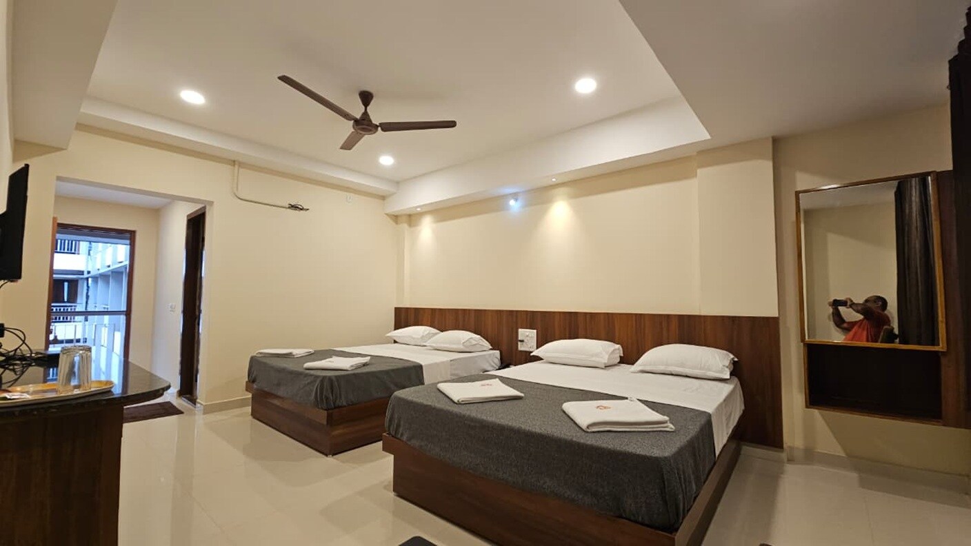 Hotel Anupam - Tap to explore photos
