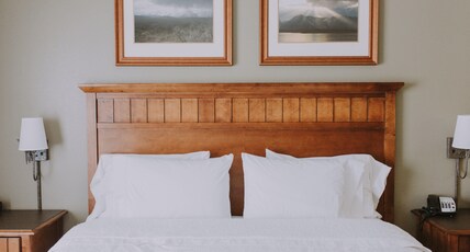 Hampton Inn & Suites by Hilton Green River Room Type - 1 KING BED NONSMOKING