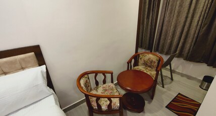 Kings Court Guest Inn Room Type - Semi Suite Room