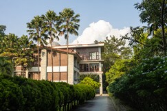 SIMALA RETREAT BAIGUNEY