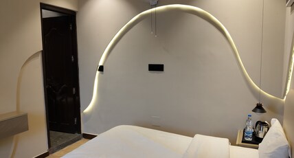 L'Elegant Resort Room Type - Deluxe Room with Mountain View