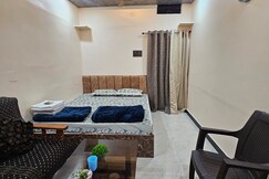 Shri Mahakaleshwar Homestay