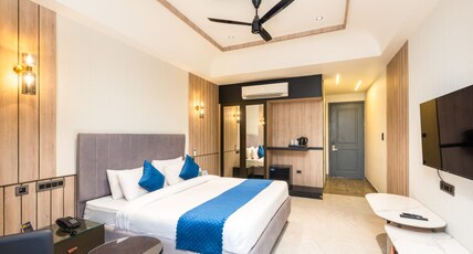DLS Divine River Resort & Spa Room Type - Premium Room with Private Balcony DLS Divine River Resort & Spa Room Type - Premium Room with Private Balcony