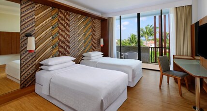 Four Points by Sheraton Bali Seminyak Room Type - Deluxe Pool View, Guest room, 2 Twin, Pool view Four Points by Sheraton Bali Seminyak Room Type - Deluxe Pool View, Guest room, 2 Twin, Pool view