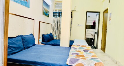 Hotel shree panchmukhi residency Room Type - Family room