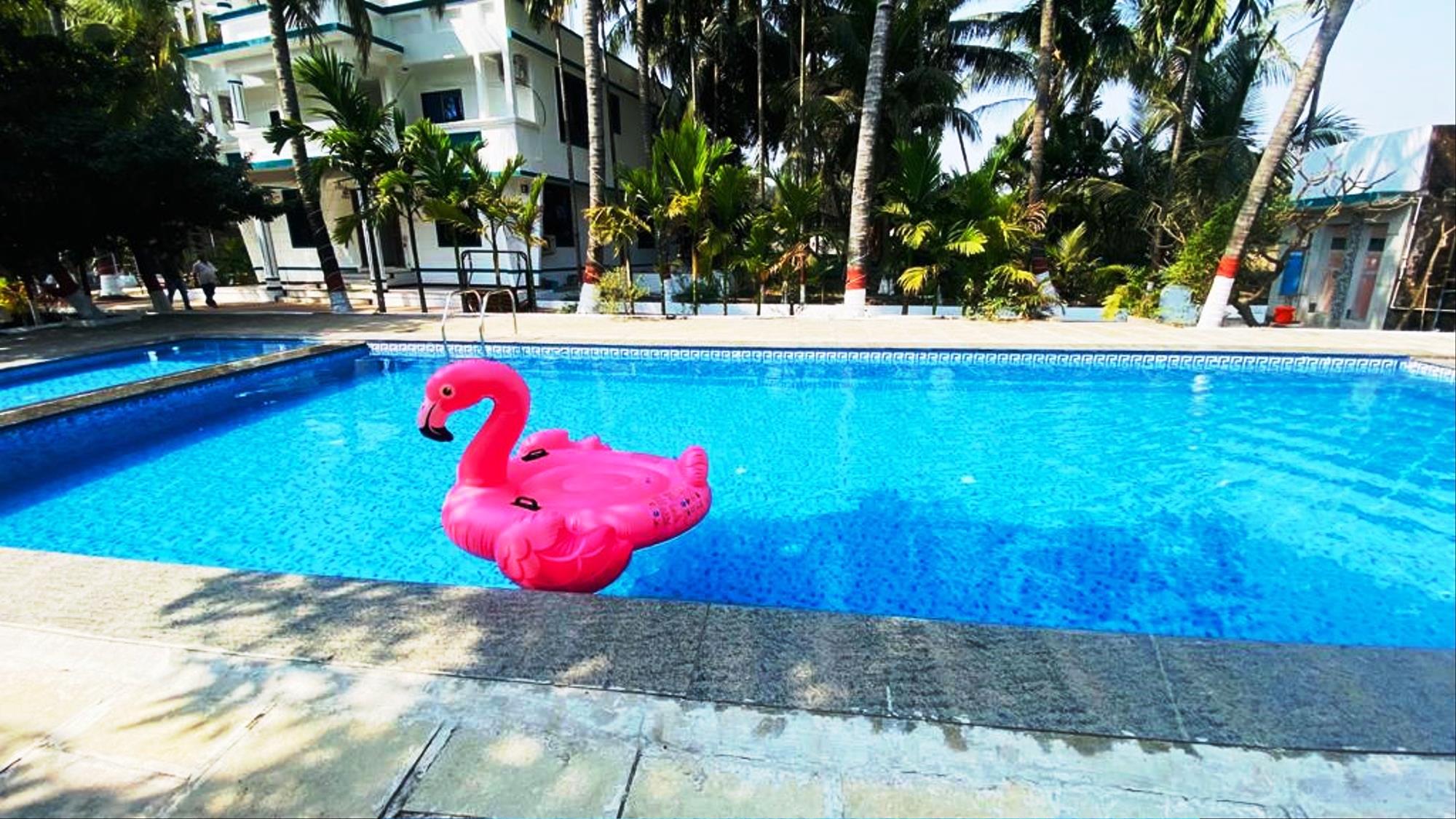 Royal Farm Resort | Rooms & Pool - Tap to explore photos