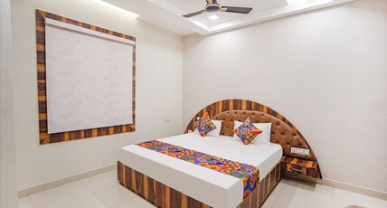 FabHotel TS Inn Room Type - Deluxe Room