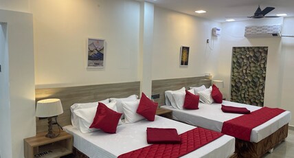 SMJ GRAND HOTEL - MELMARUVATHUR Room Type - FAMILY AC SUITE