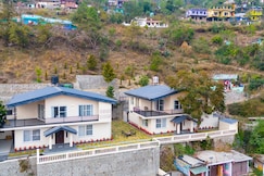 ELIVAAS Twin Chalets | 4 BHK Escape with Valley facing Lawn, Terrace