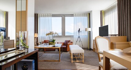 InterContinental GENEVE Room Type - Panoramic Lake View Suite