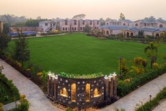 Amaris Greens Resort