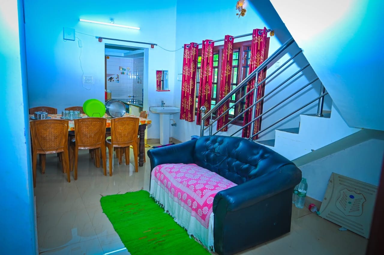 Greenpalaces Homestay - Tap to explore photos