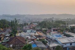 Mountain Whispers Splendour Guest House.