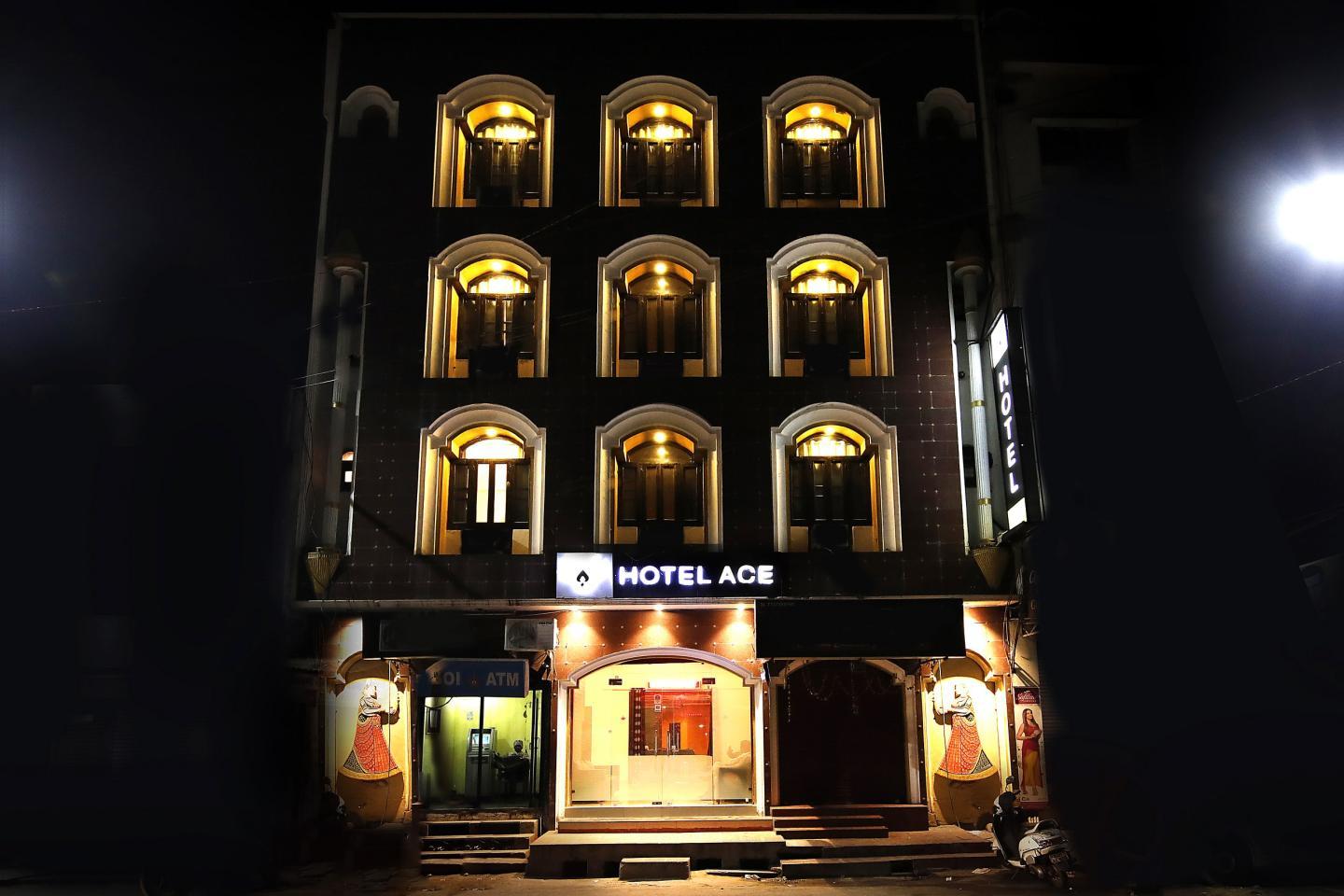 Hotel ACE PLAZA - Tap to explore photos