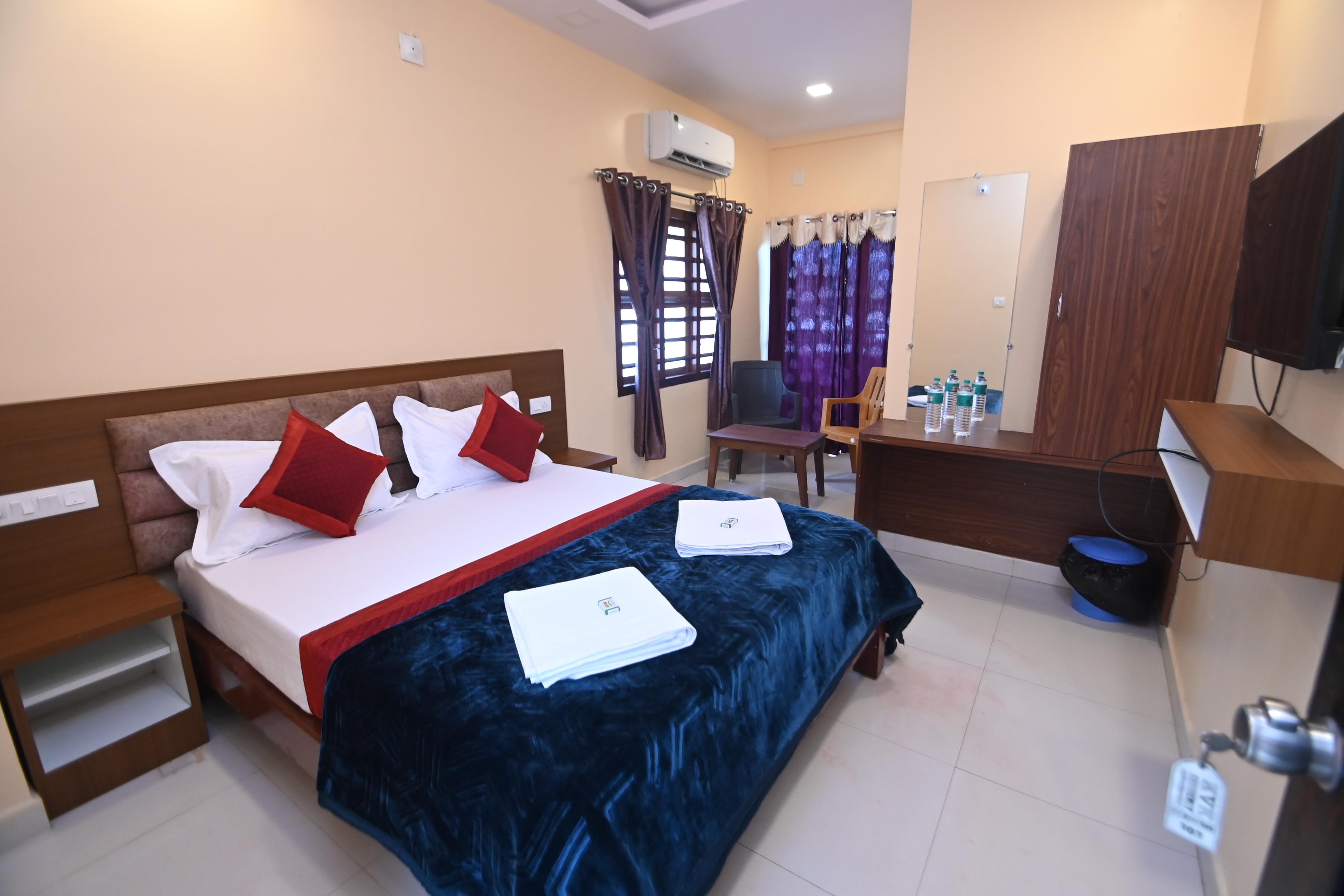 KVK BEACH RESIDENCY - Tap to explore photos