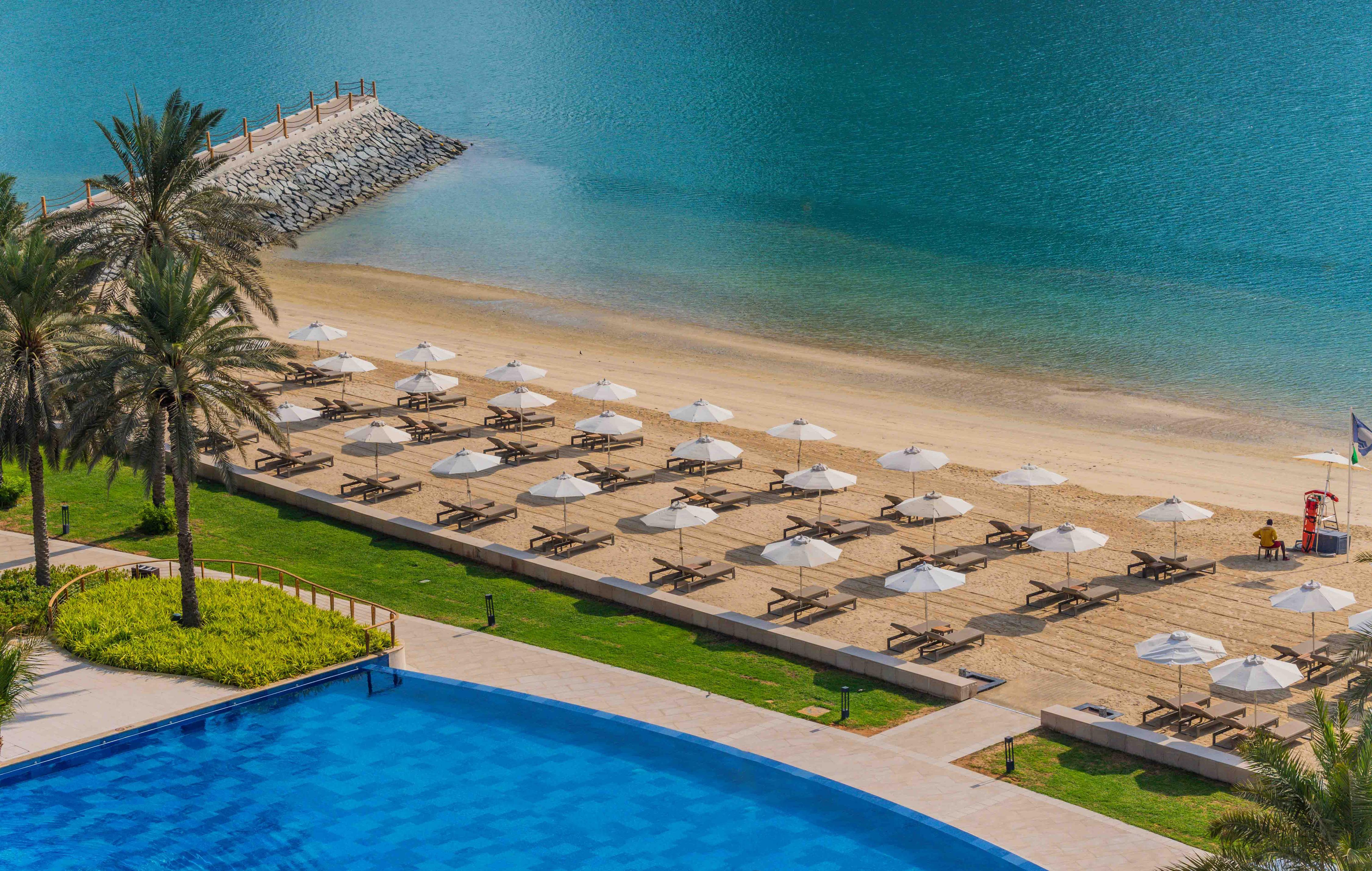 Beach Rotana - Tap to explore photos