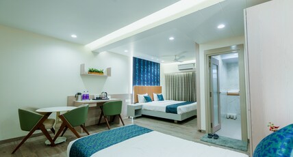 Hotel Easy Retreat Room Type - SUPER DELUXE FOUR BED