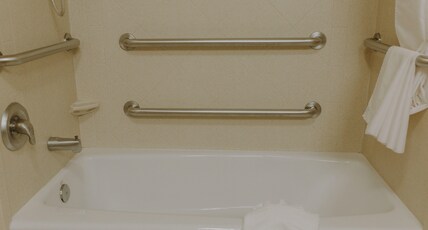 Hampton Inn & Suites by Hilton Green River Room Type - 2QN MOB HEARING ACC TUB NS