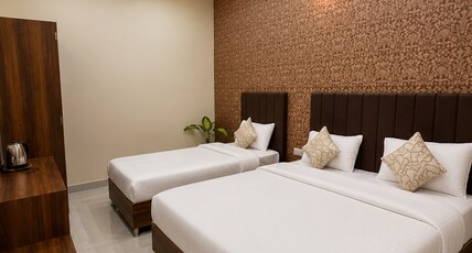 Vaas Stays | A Beautiful Stay Room Type - Triple Room