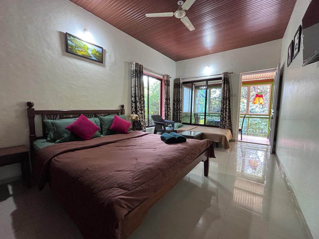 Kshitij Cottage | Rooms & Caretaker - Tap to explore photos