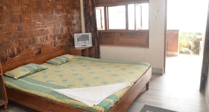 Hotel Leo Castle ( Beach property) Room Type - Sea Facing Room with attached Garden Non Ac