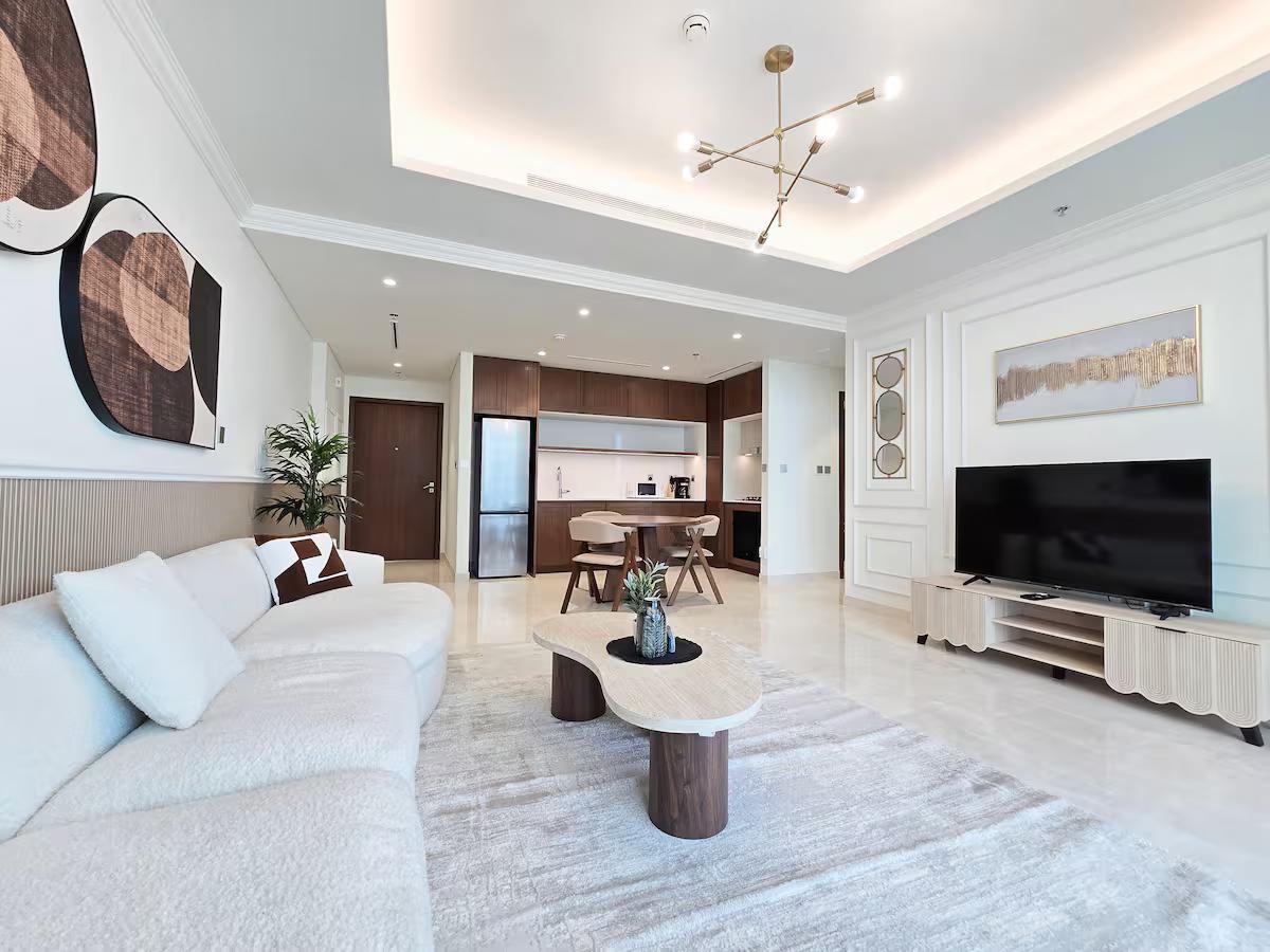 Luxury Beachfront 1BR w Sea View - Tap to explore photos