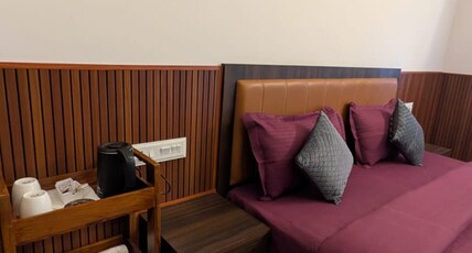 The Amar Niwas Room Type - Bedroom 8