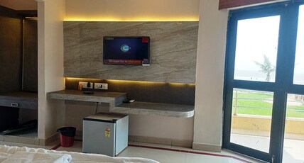 Hotel Dreamland,Mandarmani Room Type - Deluxe Room (1st /2nd Floor)