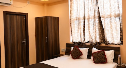 KANAKSHRI HOTEL Room Type - Platinum Room KANAKSHRI HOTEL Room Type - Platinum Room