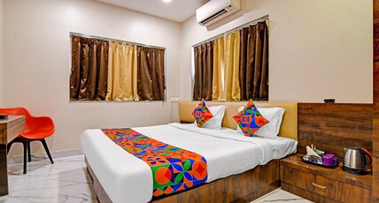 FabHotel Dak Plaza Room Type - Premium Room
