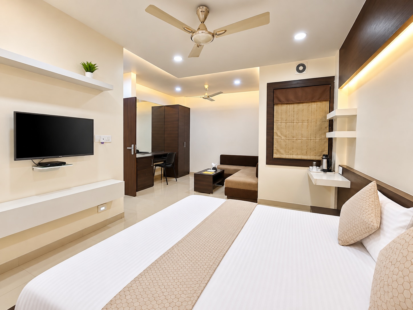 Hotel Alankar Palace (MP Nagar - Bhopal) - Tap to explore photos
