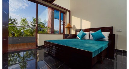 Jaiguru Stays near Mall road Room Type - Luxury Room 2